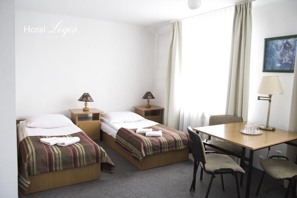 Hotel Logos ルブリン エクステリア 写真